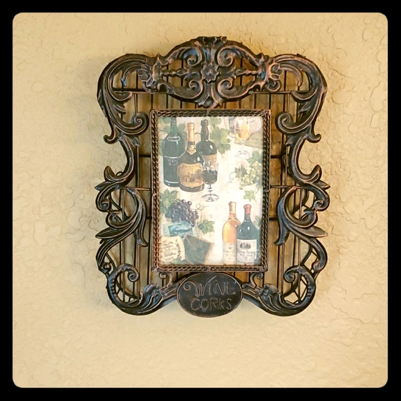 🌞Sale 3/$30🌞 Picture Frame Wine Cork Holder - Picture 1 of 3